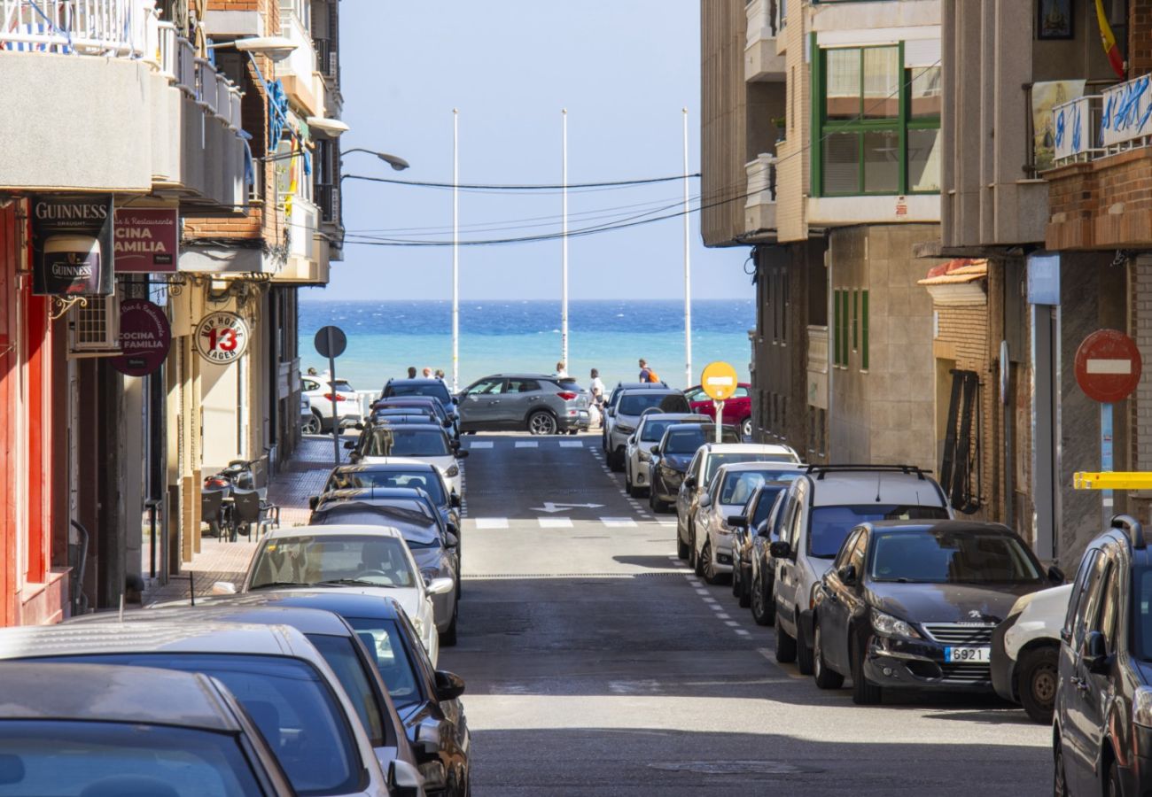 Апартаменты на Торревьеха / Torrevieja - ID89