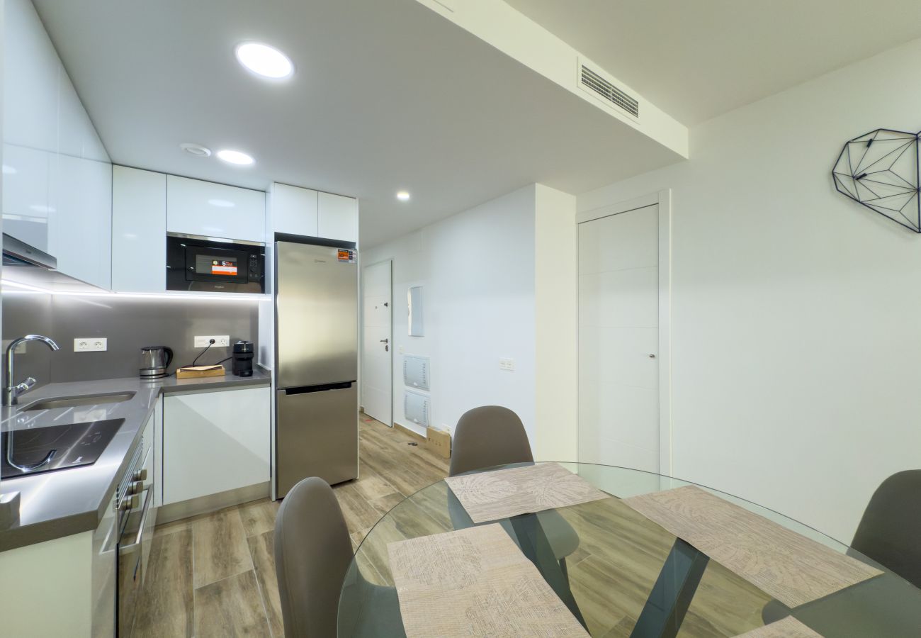Квартира-студия на Аликанте город / Alicante - AL 3G Estudio en centro de Alicante con piscina