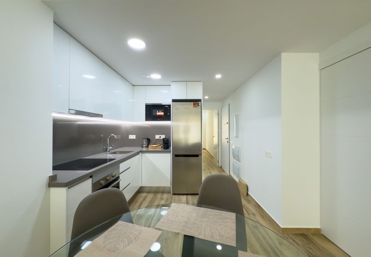 Квартира-студия на Аликанте город / Alicante - AL 3G Estudio en centro de Alicante con piscina