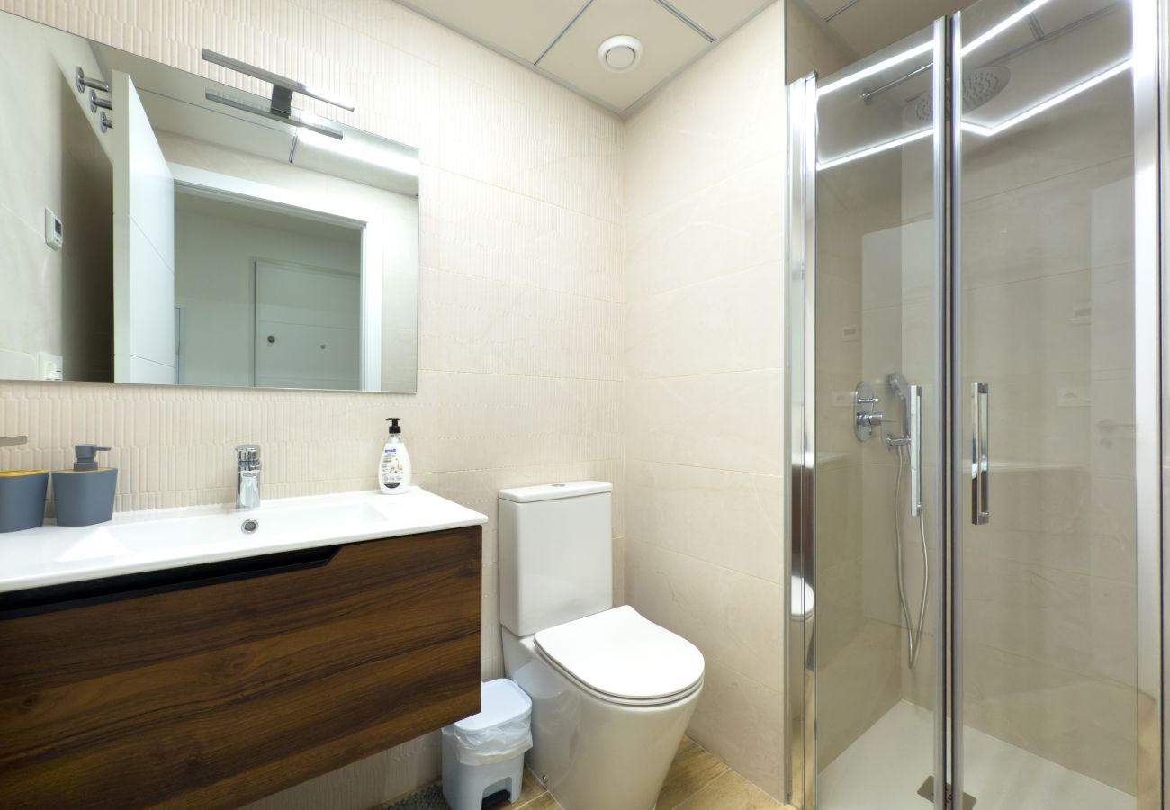 Квартира-студия на Аликанте город / Alicante - AL 3G Estudio en centro de Alicante con piscina