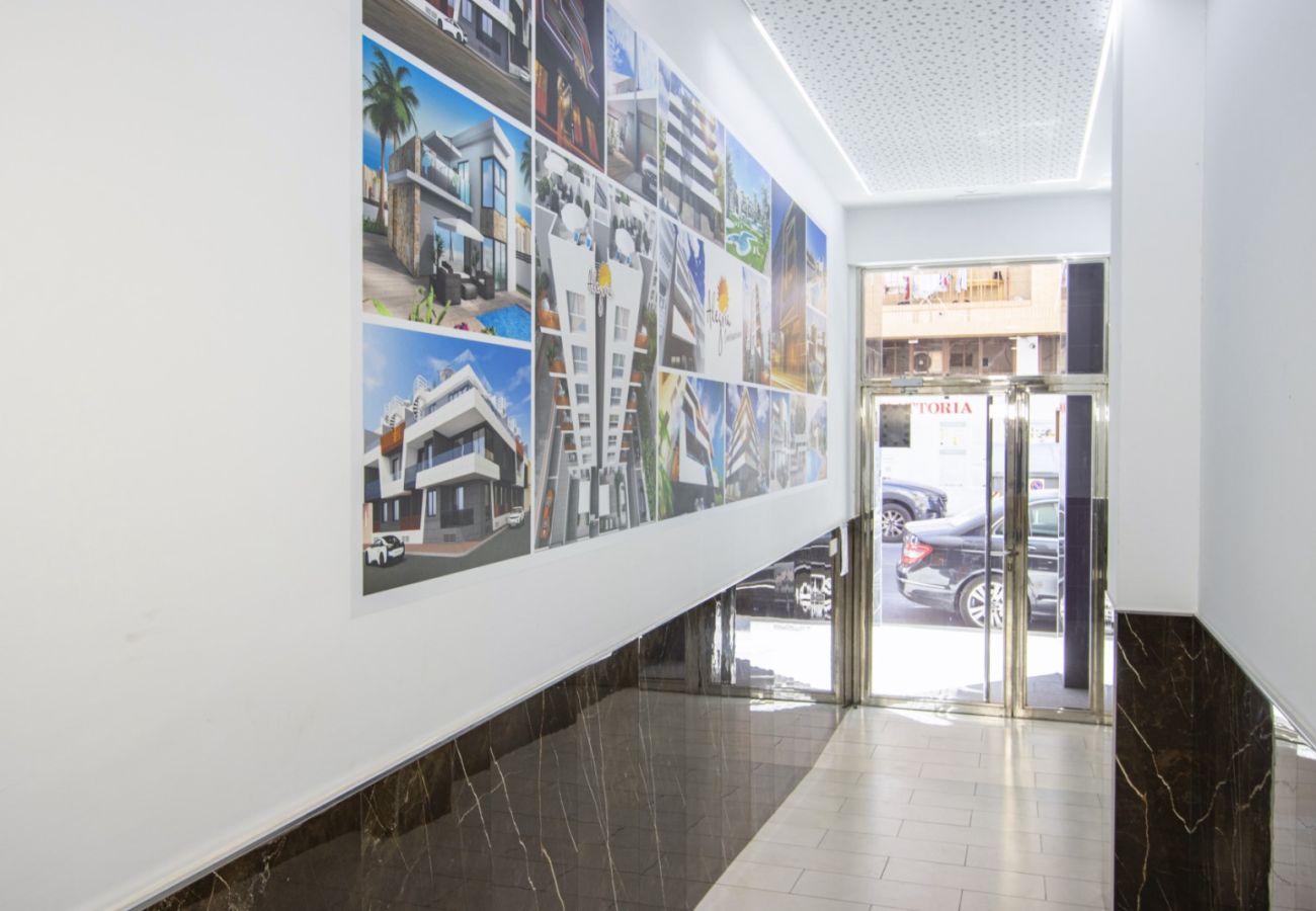 Апартаменты на Торревьеха / Torrevieja - ID132