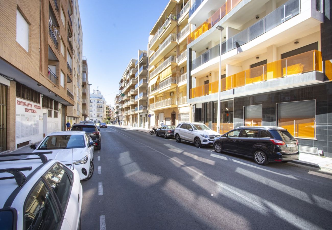 Апартаменты на Торревьеха / Torrevieja - ID132