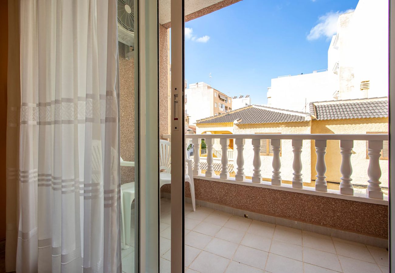 Апартаменты на Торревьеха / Torrevieja - ID201