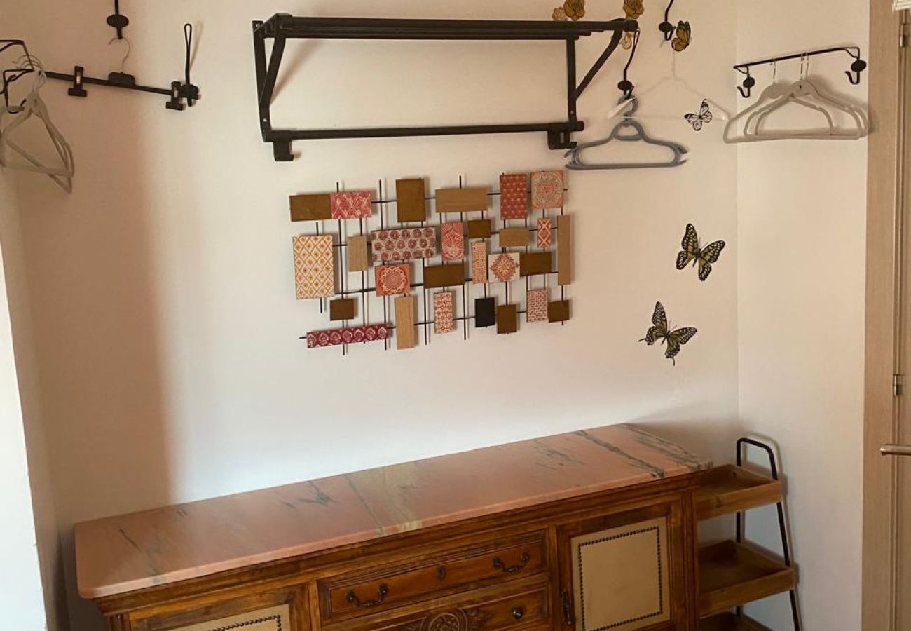 Апартаменты на Аликанте город / Alicante - ASL PISO 3 DORM ALICANTE PL 5 SIN ASCENSOR Апартаменты на Аликанте город / Alicante - ASL PISO 3 DORM ALICANTE PL 5 SIN ASCENSOR