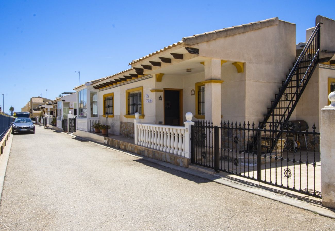 Бунгало на Orihuela Costa - ID191