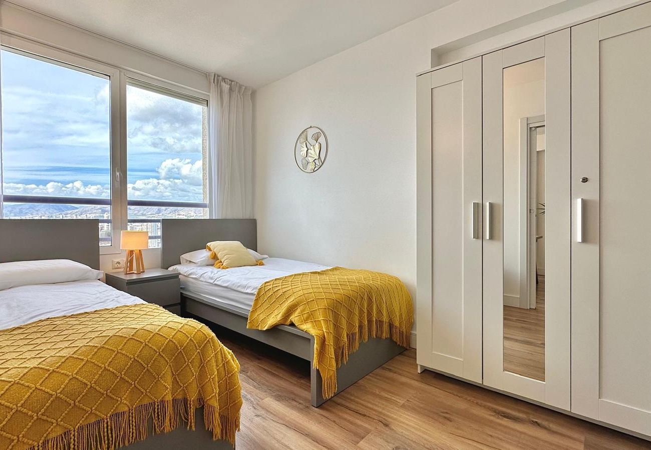 Апартаменты на Бенидорм / Benidorm - BL PISO 2 HABITACION  TROPIC MAR