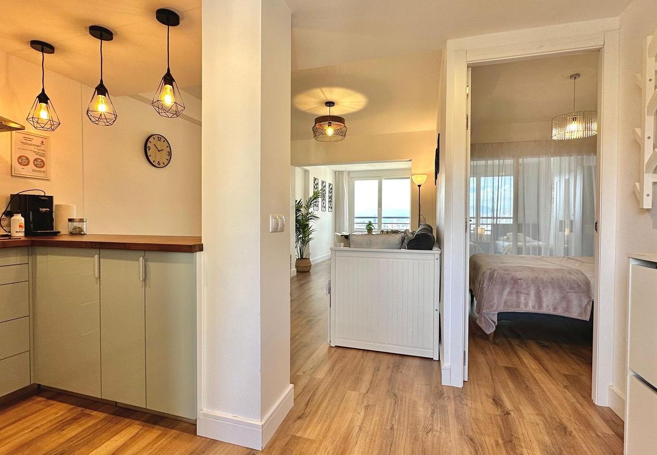 Апартаменты на Бенидорм / Benidorm - BL PISO 2 HABITACION  TROPIC MAR