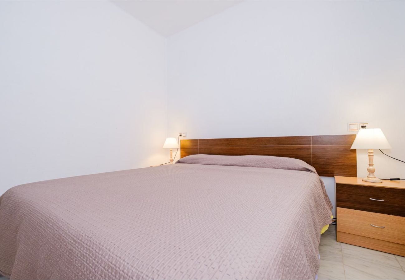Апартаменты на Торревьеха / Torrevieja - ID47