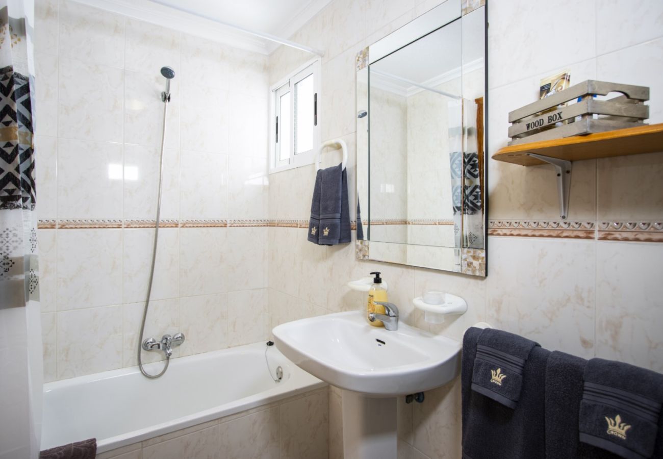 Апартаменты на Торревьеха / Torrevieja - ID15