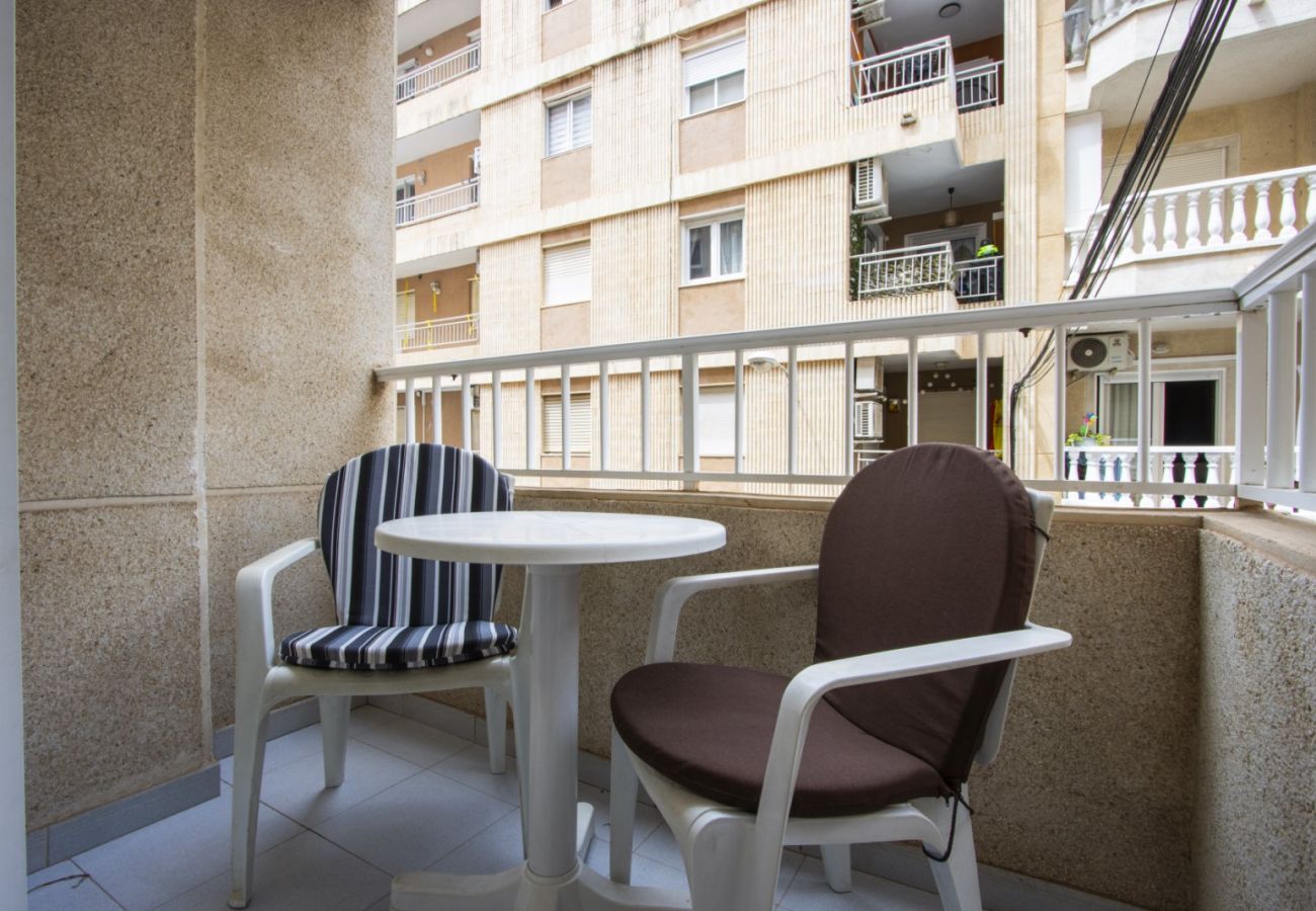 Апартаменты на Торревьеха / Torrevieja - ID102