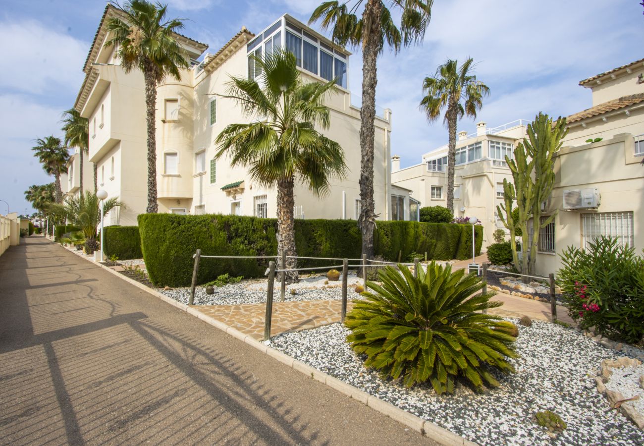 Бунгало на Orihuela Costa - ID4