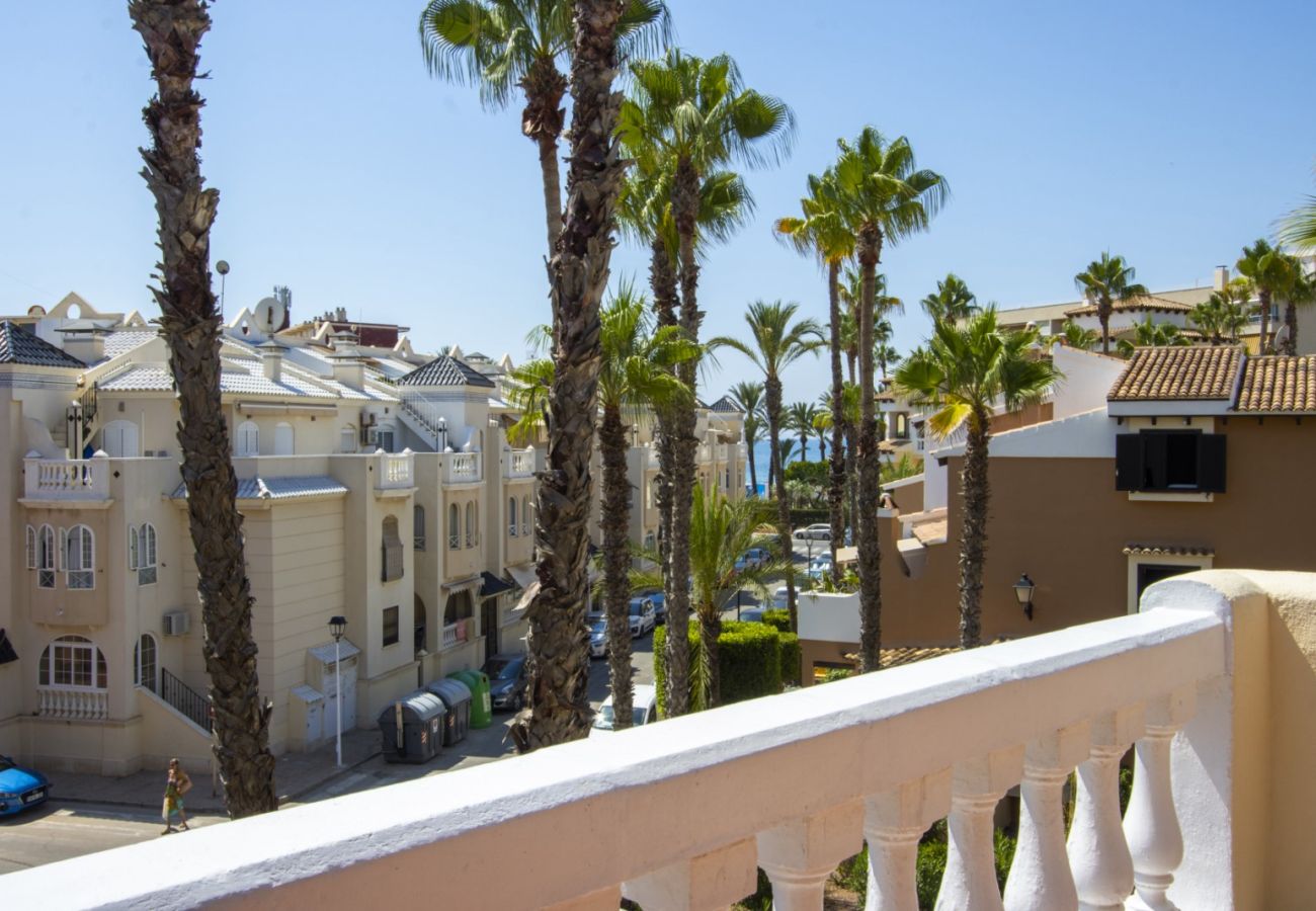 Апартаменты на Торревьеха / Torrevieja - ID117