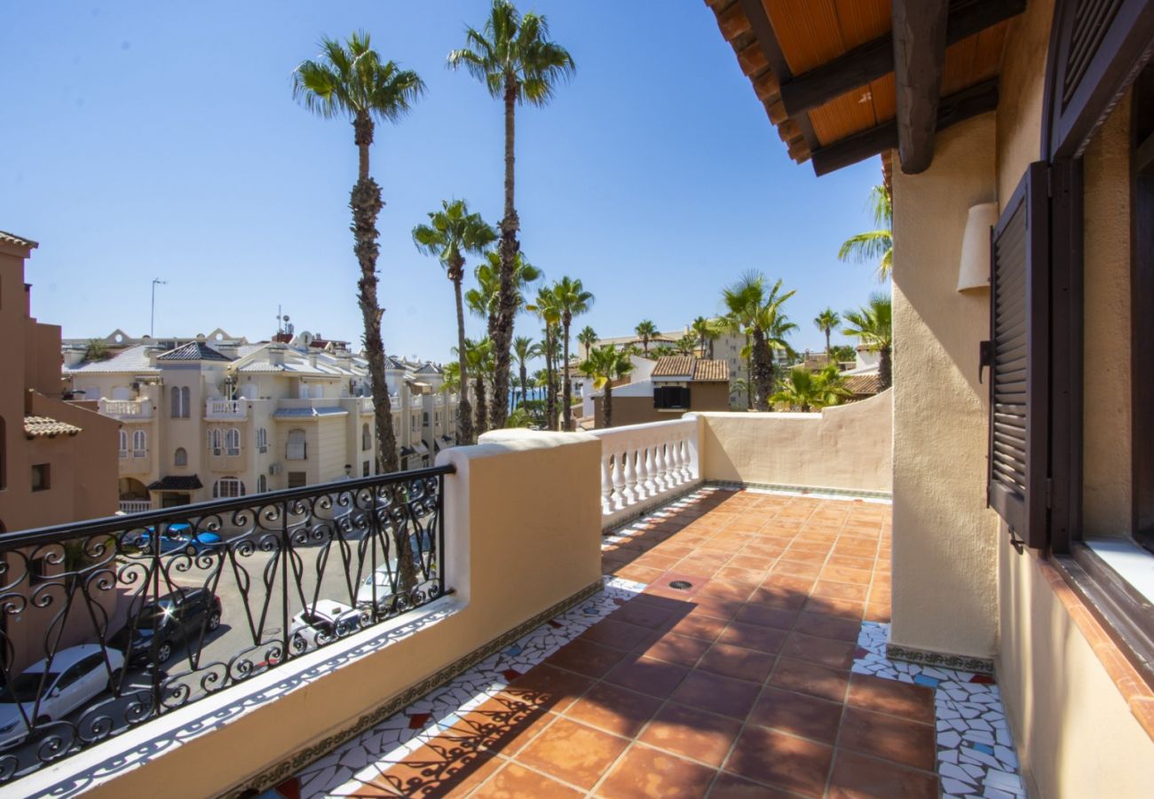 Апартаменты на Торревьеха / Torrevieja - ID117