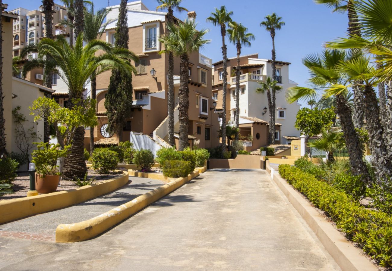 Апартаменты на Торревьеха / Torrevieja - ID117