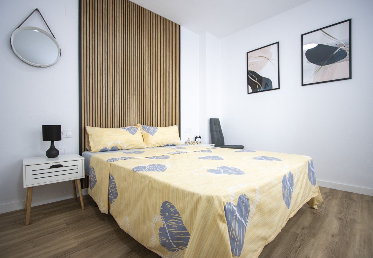 Апартаменты на Торревьеха / Torrevieja - ID82