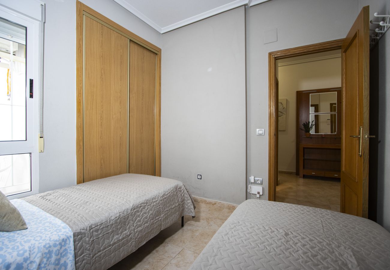 Апартаменты на Торревьеха / Torrevieja - ID54