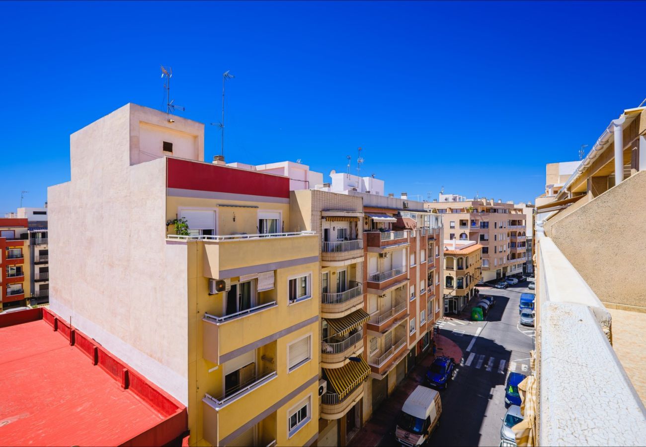 Апартаменты на Торревьеха / Torrevieja - ID5