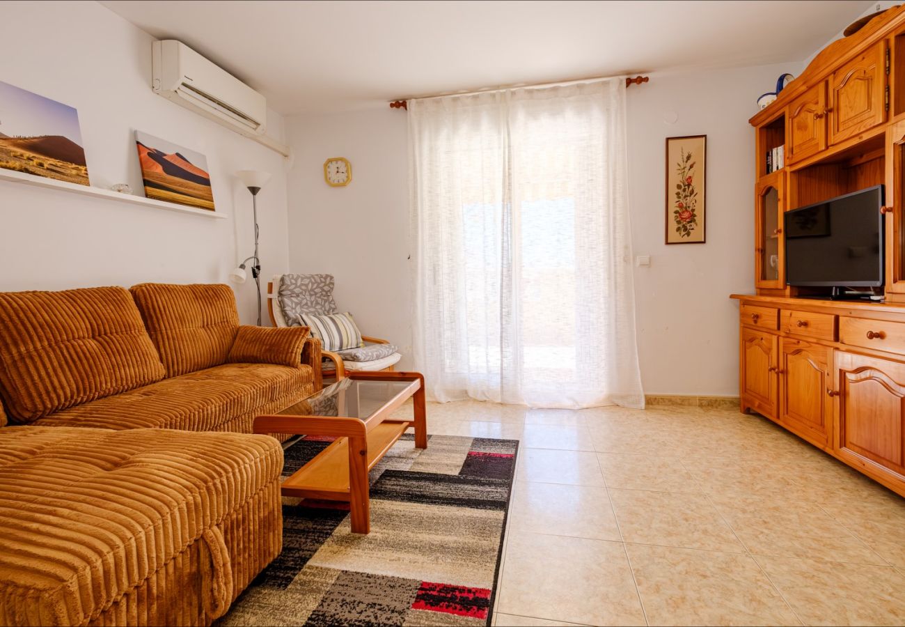 Апартаменты на Торревьеха / Torrevieja - ID5