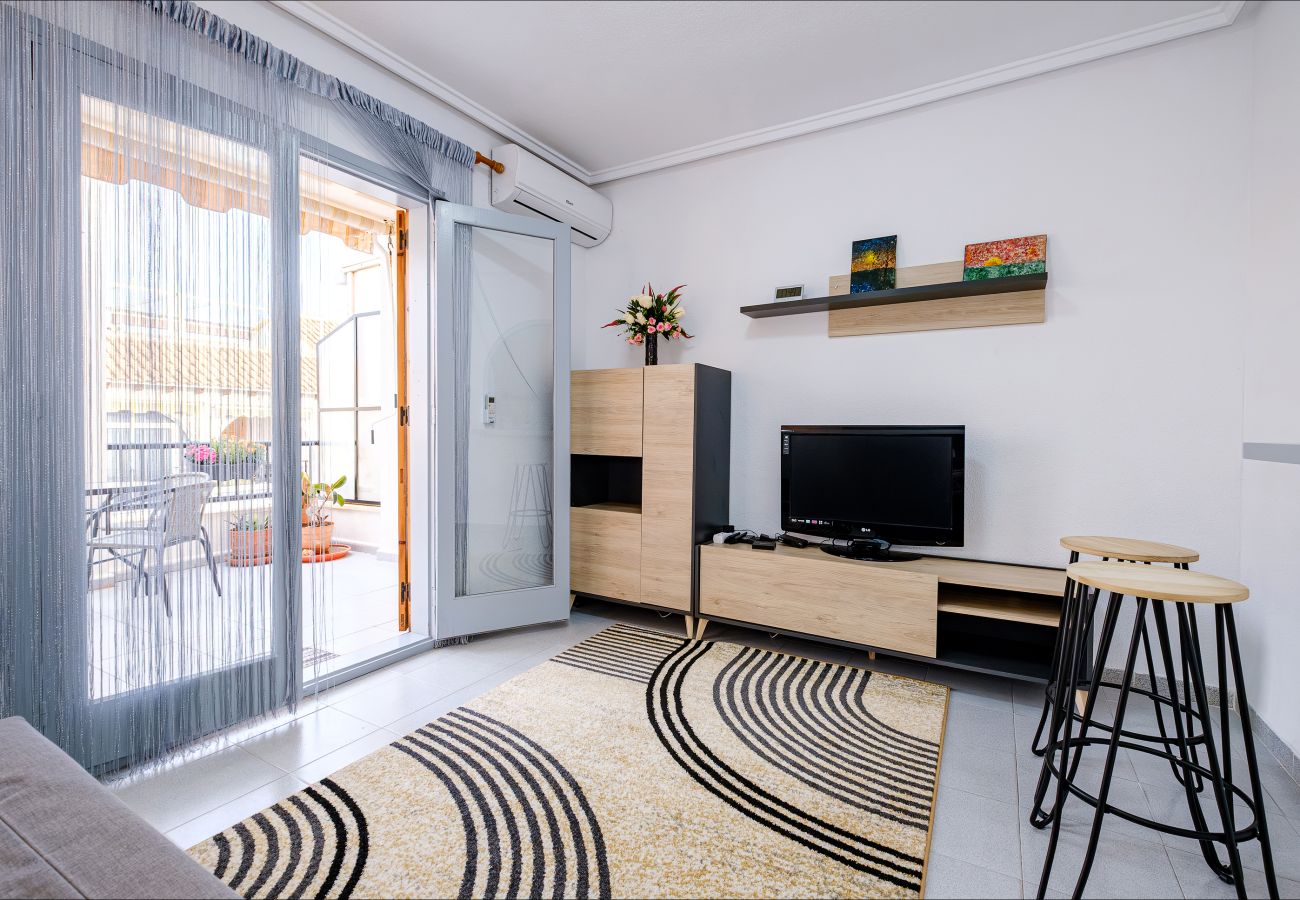 Апартаменты на Торревьеха / Torrevieja - ID61