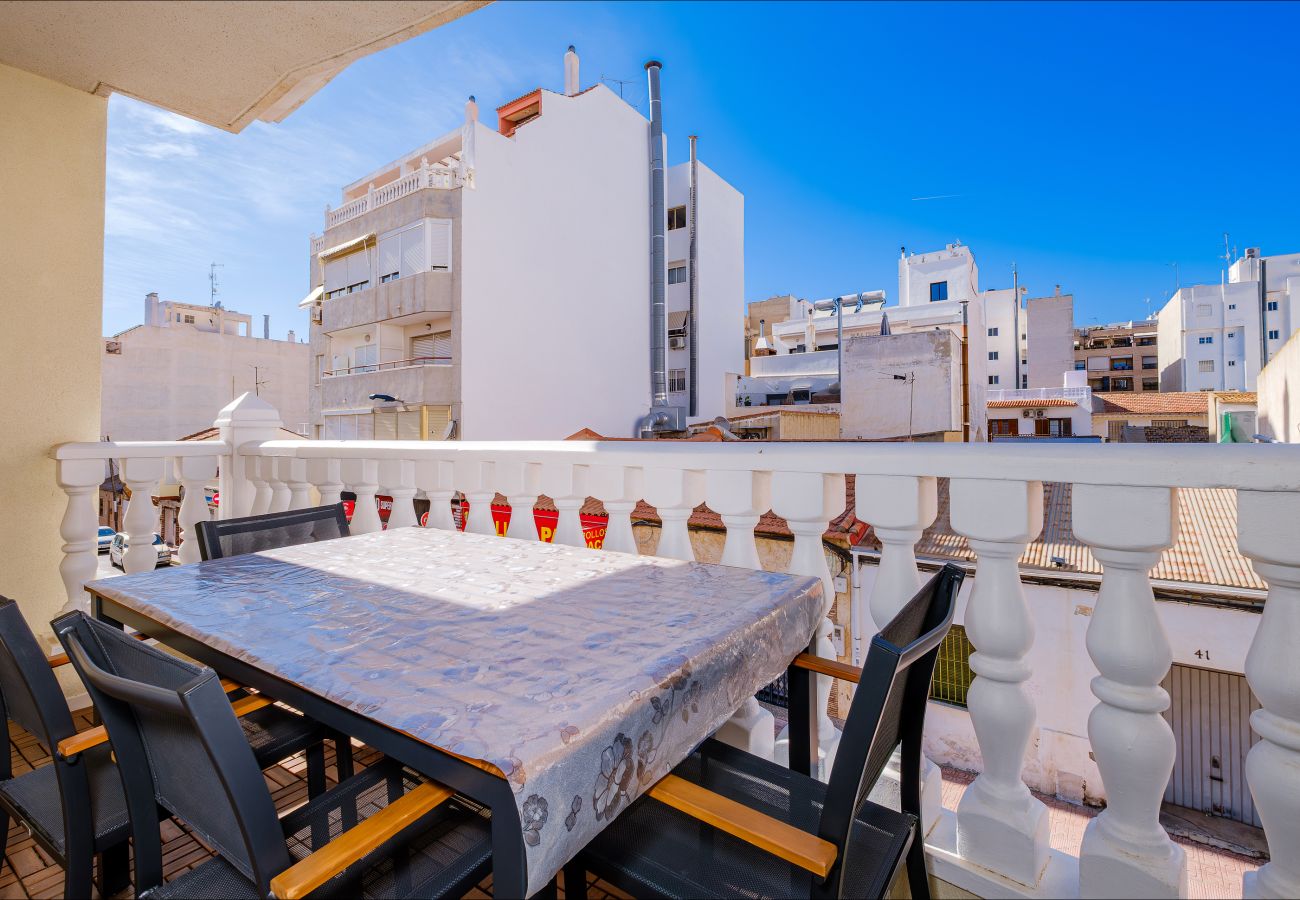Апартаменты на Торревьеха / Torrevieja - ID28