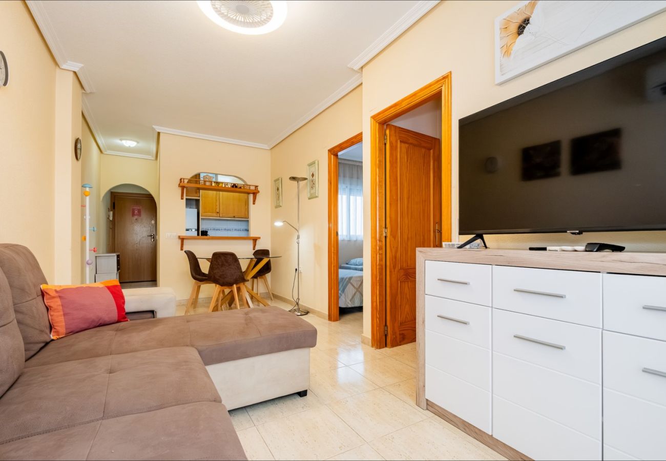 Апартаменты на Торревьеха / Torrevieja - ID103
