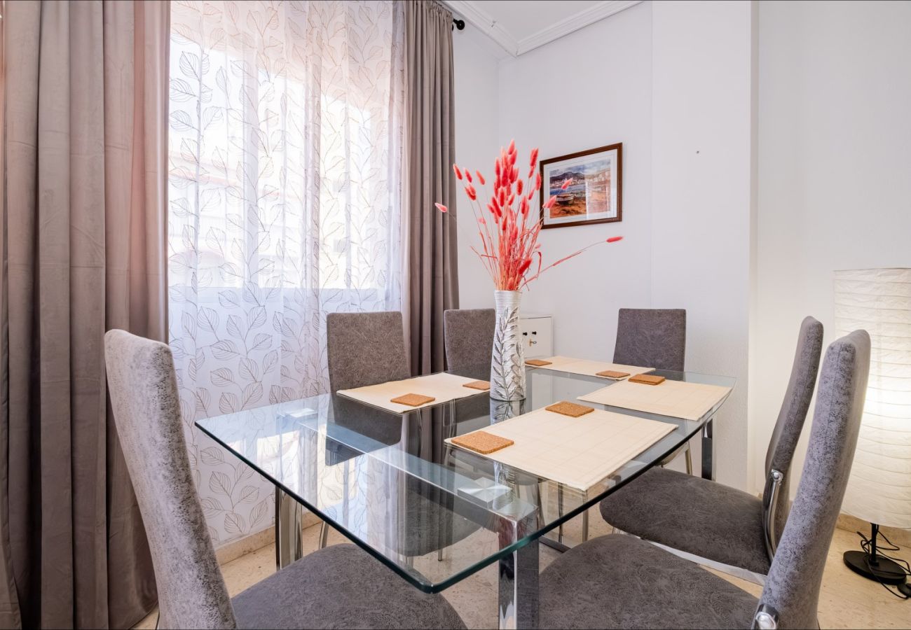 Апартаменты на Торревьеха / Torrevieja - ID56