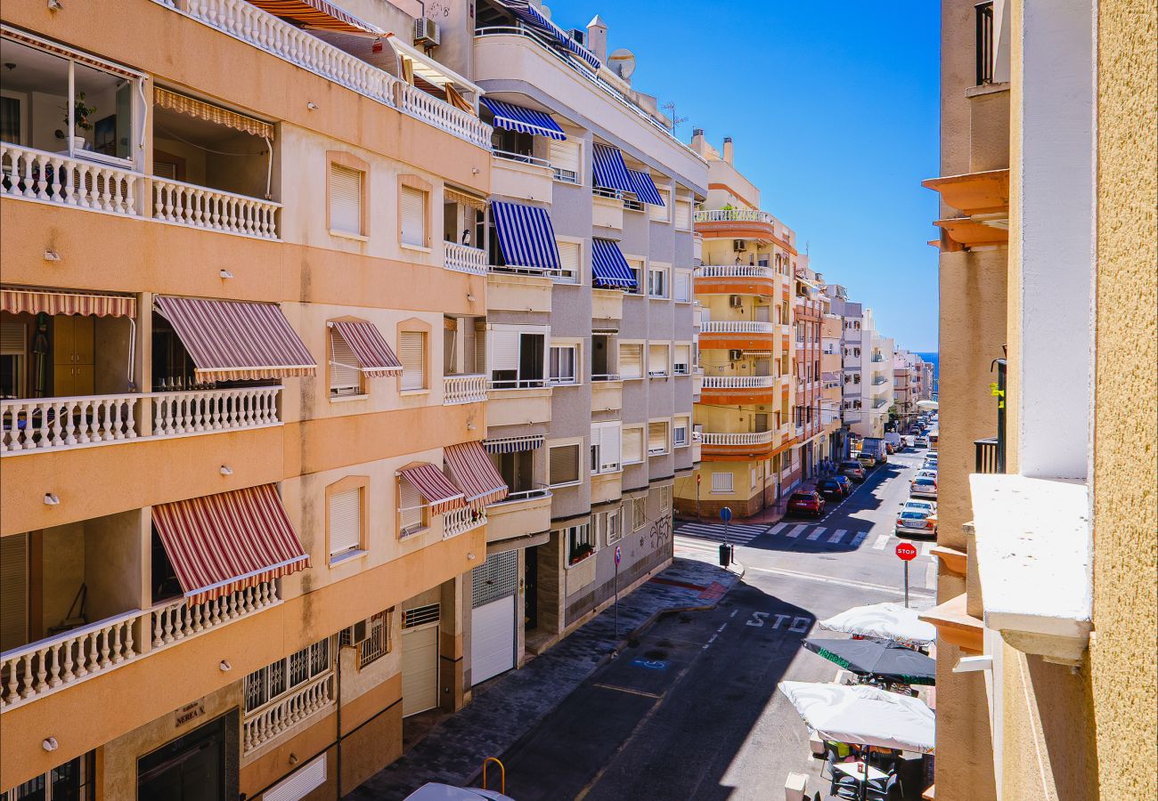 Апартаменты на Торревьеха / Torrevieja - ID75
