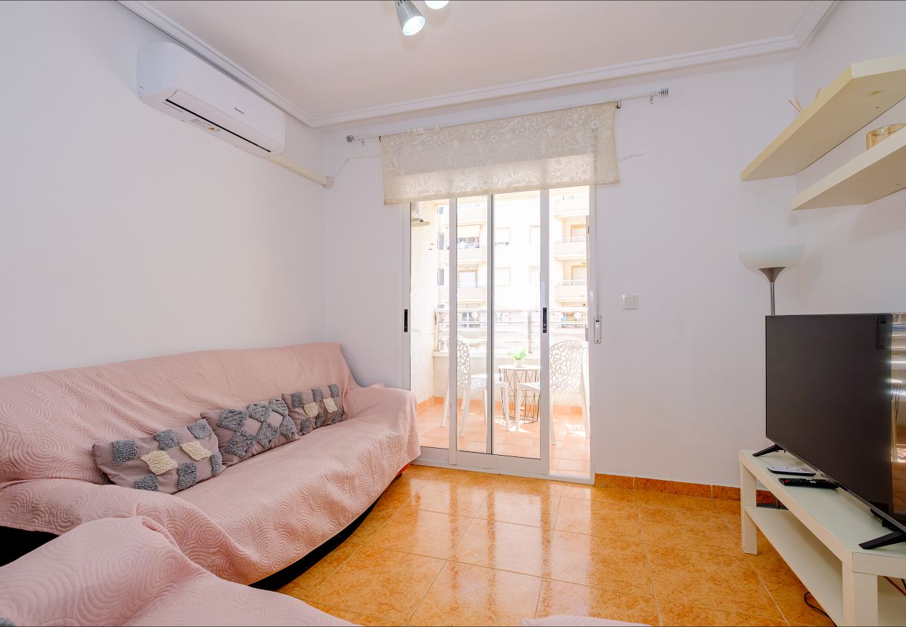 Апартаменты на Торревьеха / Torrevieja - ID164