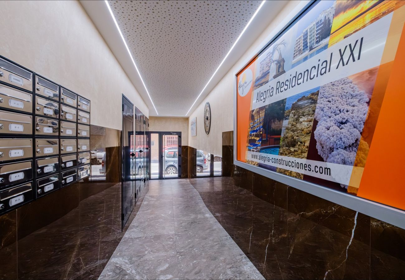 Апартаменты на Торревьеха / Torrevieja - ID85