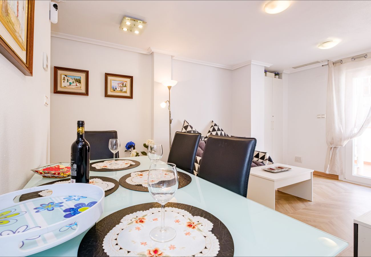 Апартаменты на Торревьеха / Torrevieja - ID121