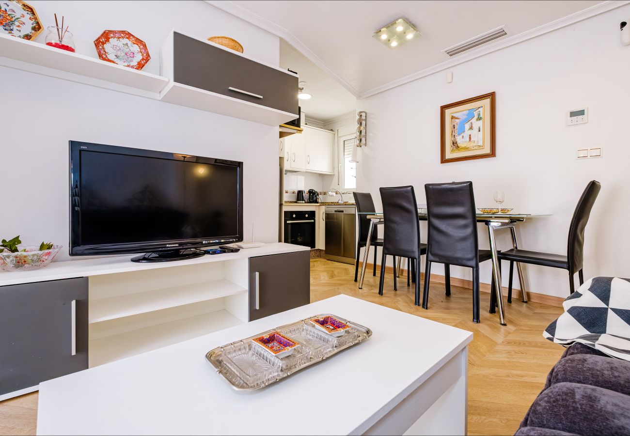 Апартаменты на Торревьеха / Torrevieja - ID121