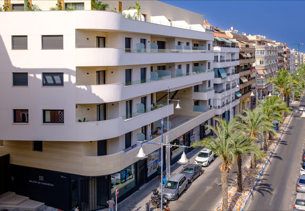 Апартаменты на Торревьеха / Torrevieja - ID153